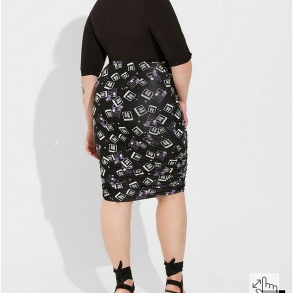 Retired! Beetlejuice mini super soft side shirring dress - Picture 4 of 7